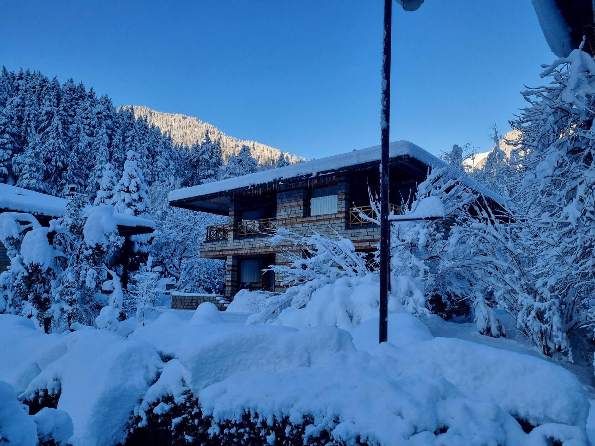Banon Resorts Manali  Ngoại thất bức ảnh